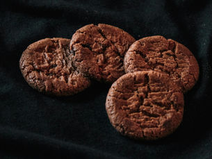 Can Bitter Botanicals Work in Biscuits? New Research Tests Wormwood Microencapsulation