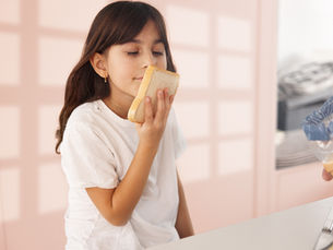 Advanced Enzyme Technology Extends Bread Shelf Life to 34 Days